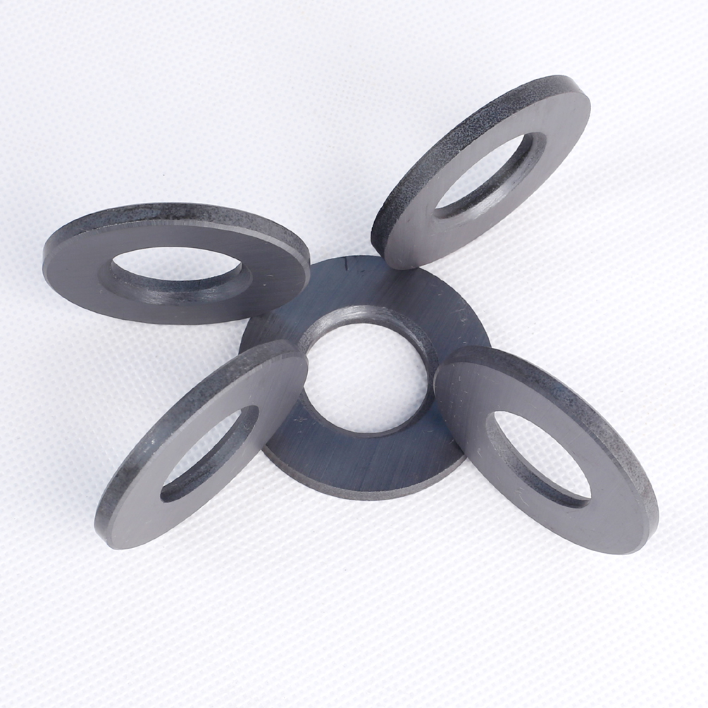 Axial Ring & Disc Ferrite Magnet RF-1-5618