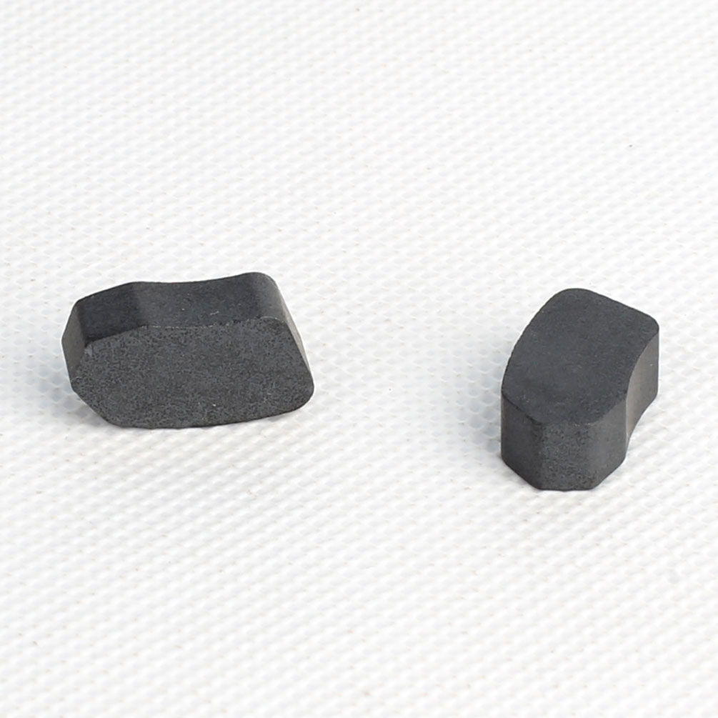 Isotropic Ferrite Magnet IF-4-6837