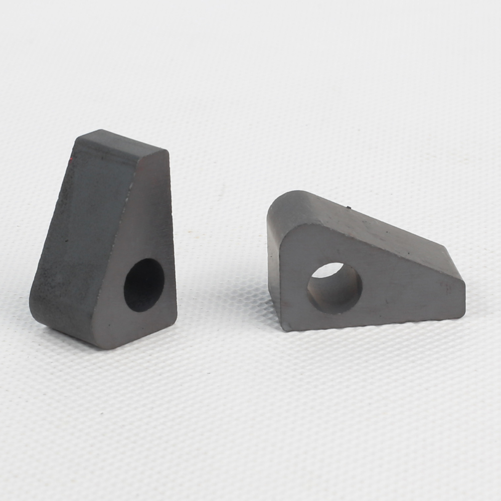 Special-shapped Ferrite Magnet SSF-18-6377