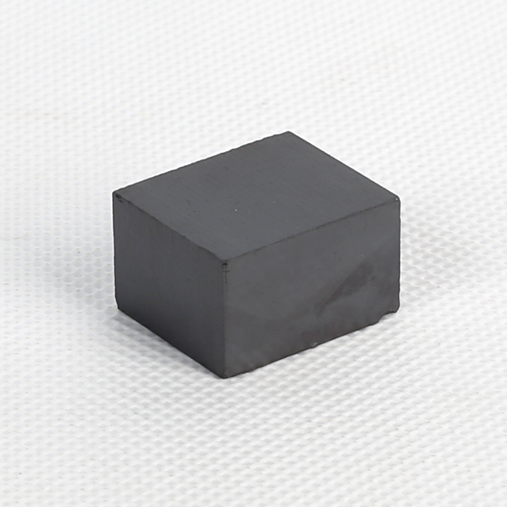 Multi-wire Cutting Ferrite Magnet MCF-7-7124