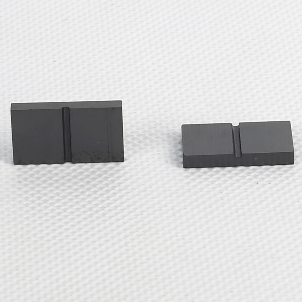 Multi-wire Cutting Ferrite Magnet MCF-11-7131