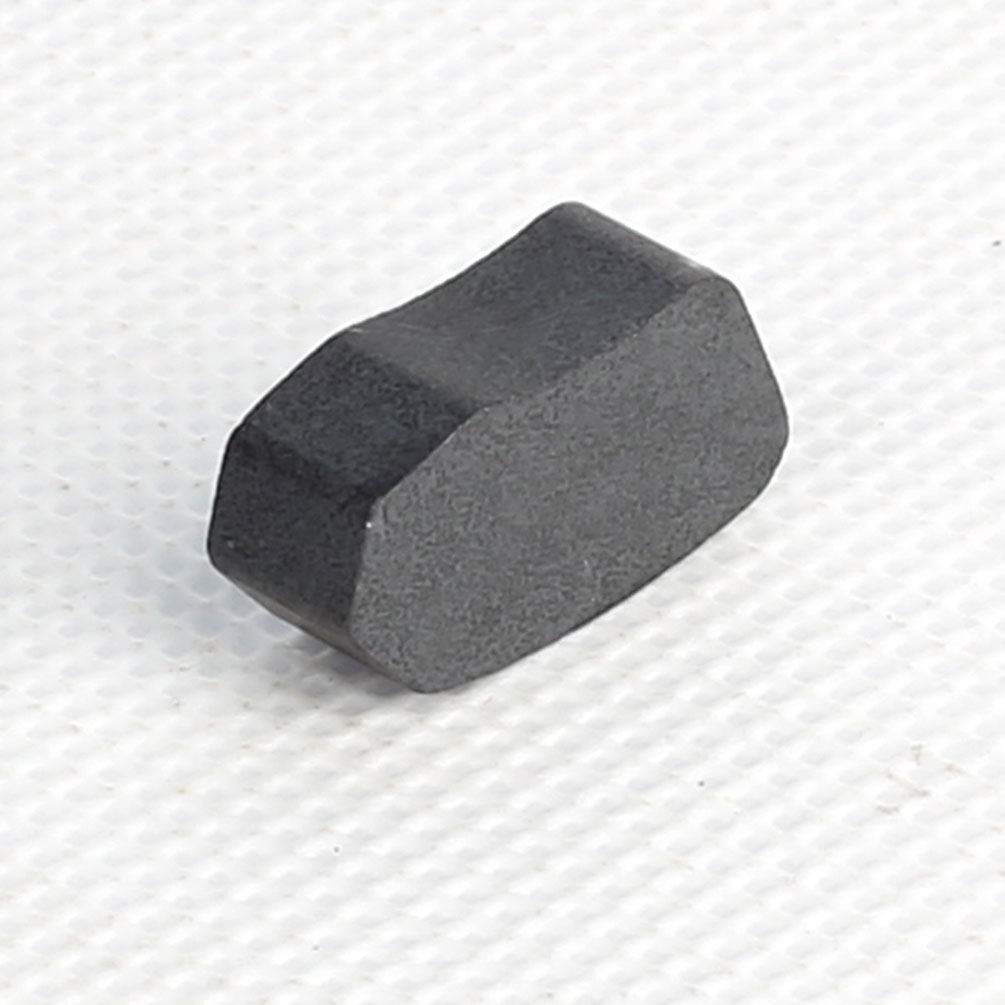 Isotropic Ferrite Magnet IF-18-6838